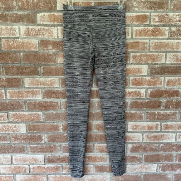 Athleta Gray Pattern Leggings Full Length Small Tall - Picture 4 of 8